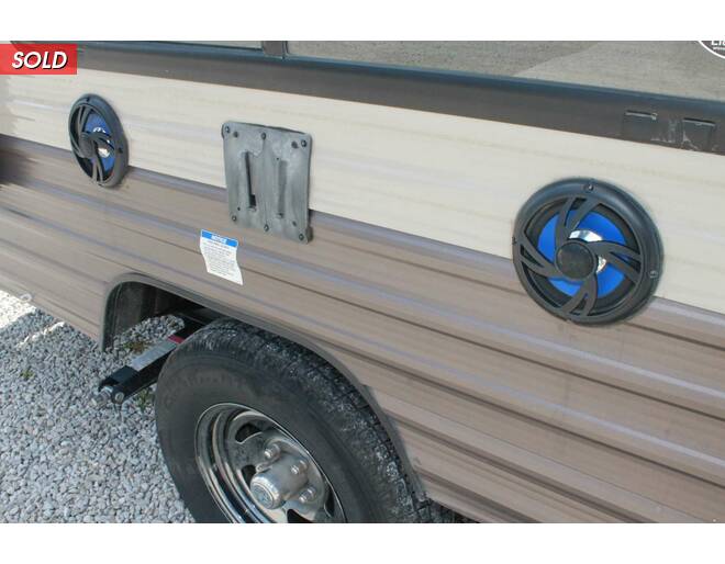 2018 Cherokee Wolf Pup 16FQ Travel Trailer at Big Adventure RV STOCK# CWP18001 Photo 9