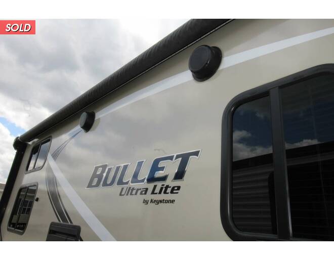 2018 Keystone Bullet Ultra Lite 243BHS Travel Trailer at Big Adventure RV STOCK# KB18003 Photo 8