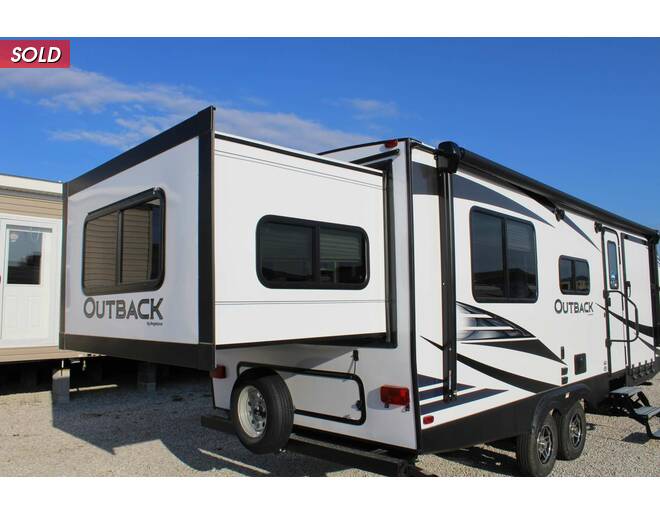 2019 Keystone Outback Ultra-Lite 240URS Travel Trailer at Big Adventure RV STOCK# OU19291 Photo 4