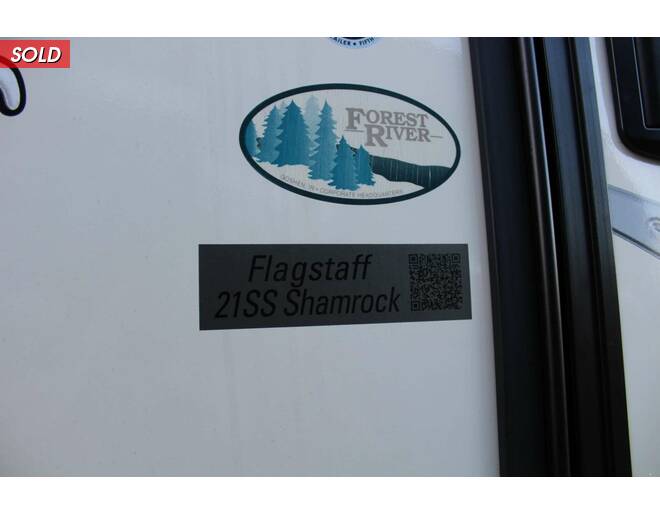 2017 Flagstaff Shamrock 21SS Travel Trailer at Big Adventure RV STOCK# FS17002 Photo 9