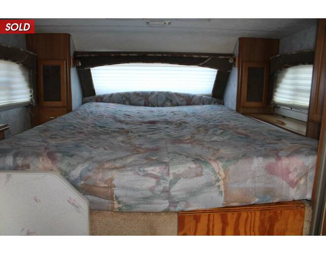 2001 Lance Long Bed 1030 Truck Camper at Big Adventure RV STOCK# LT01002 Photo 16