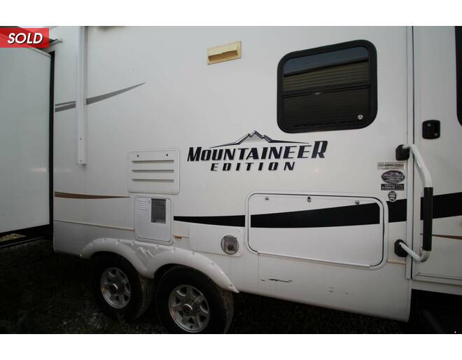 2012 Keystone Montana Mountaineer 345DBQ Fifth Wheel at Big Adventure RV STOCK# KM12001 Photo 5