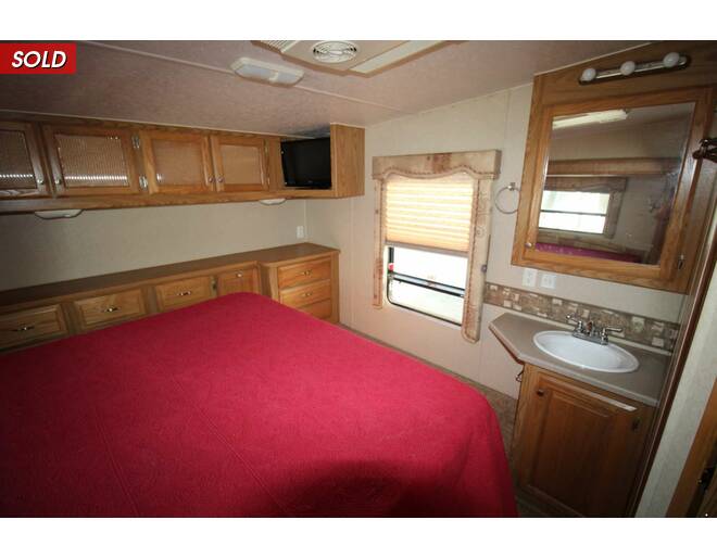 2006 Carriage Cameo LXI 35FD3 Fifth Wheel at Big Adventure RV STOCK# CC06007 Photo 15