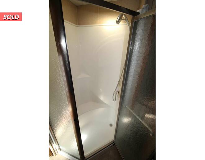 2006 Carriage Cameo LXI 35FD3 Fifth Wheel at Big Adventure RV STOCK# CC06007 Photo 16